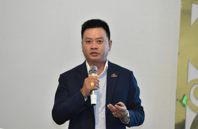 Mr. Nguyen Phong Phu, Technical Director of Vina T&T Group shared at the forum. Photo: Minh Dam.