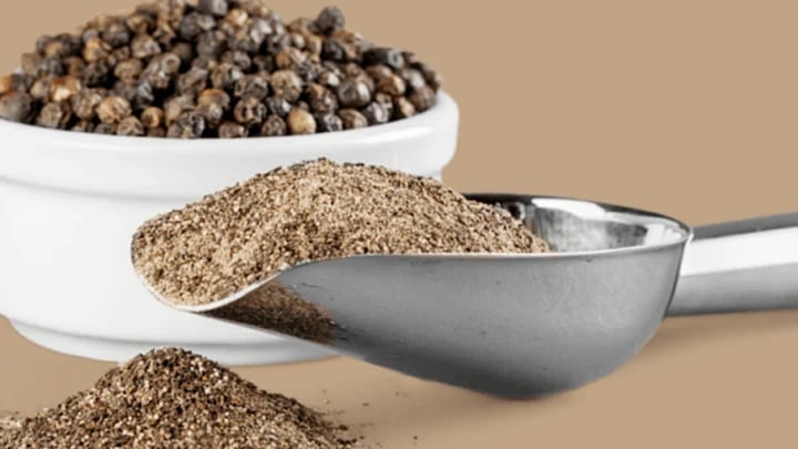 Latest domestic and global pepper prices on May 23, 2025