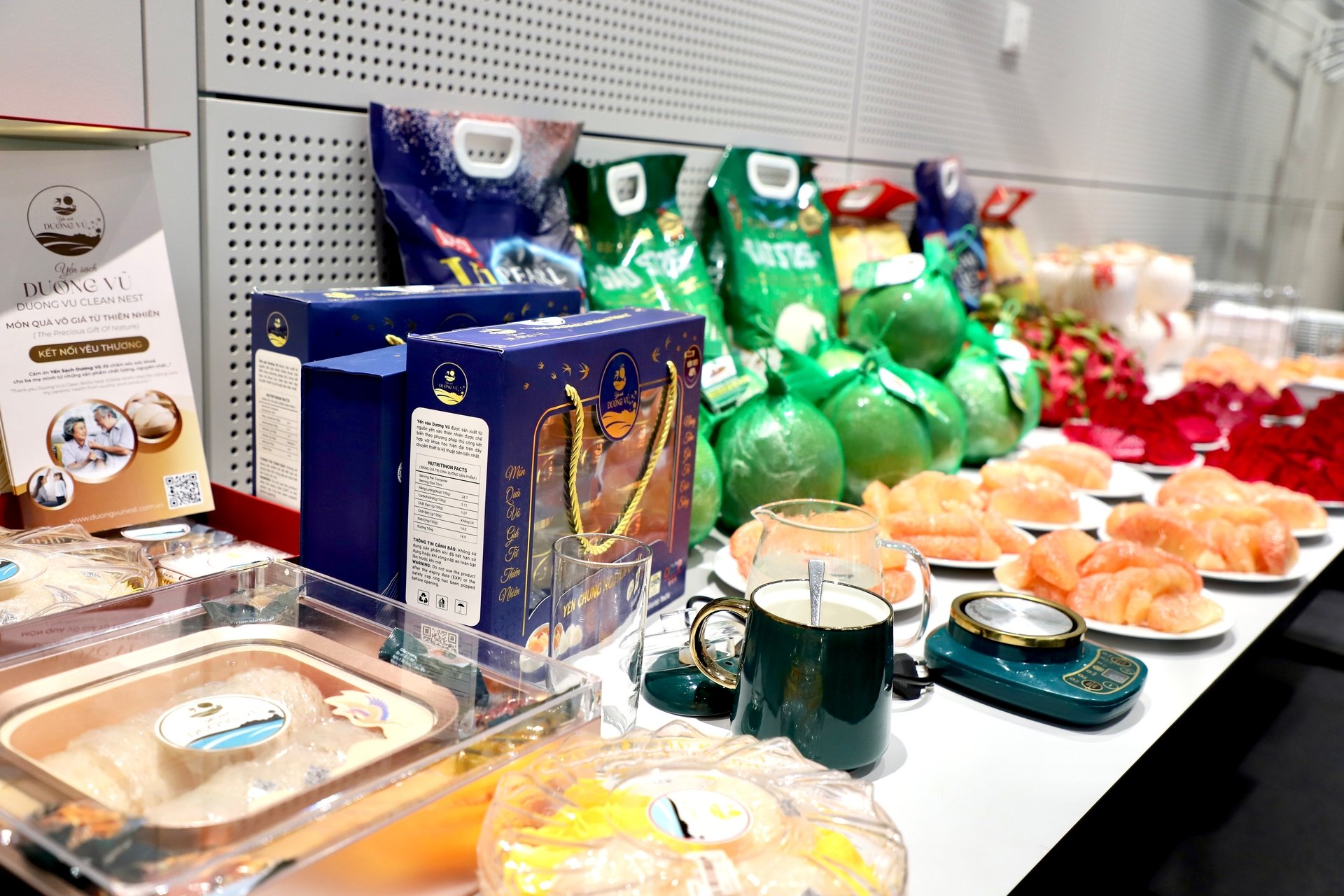 Vietnamese agricultural products showcased at the seminar. Photo: ICD. Vietnamese agricultural products showcased at the seminar. Photo: ICD.