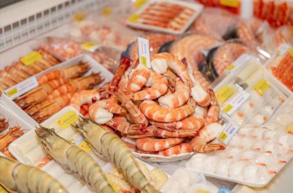 Peeled and steamed shrimp, conveniently packaged in trays, is a typical example of a deeply processed product targeting the EU and Japanese markets. Illustrative photo. Peeled and steamed shrimp, conveniently packaged in trays, is a typical example of a deeply processed product targeting the EU and Japanese markets. Illustrative photo.