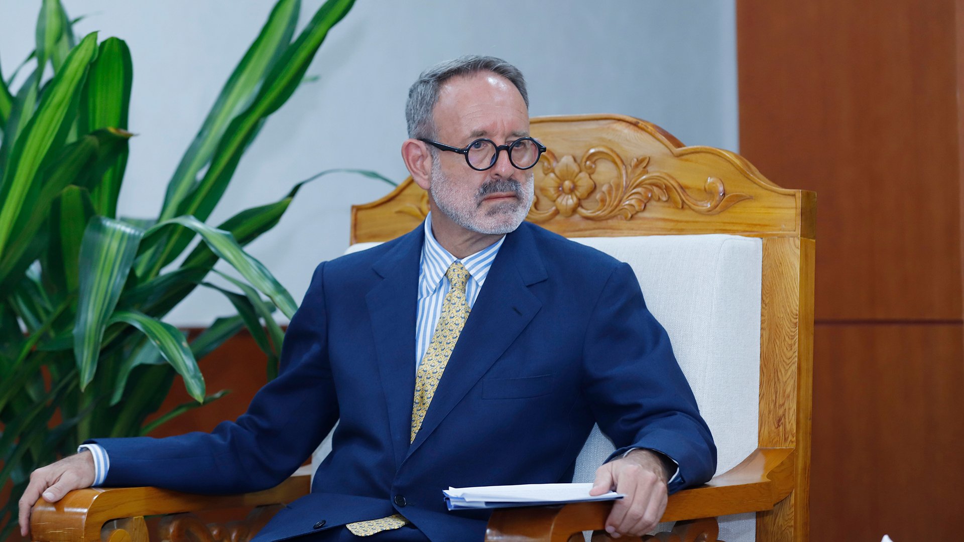 Mr. Marco Della Seta, the Italian Ambassador to Vietnam, expressed his desire to promote Italian agricultural products to Vietnamese consumers. Photo: Kieu Chi. Mr. Marco Della Seta, the Italian Ambassador to Vietnam, expressed his desire to promote Italian agricultural products to Vietnamese consumers. Photo: Kieu Chi.