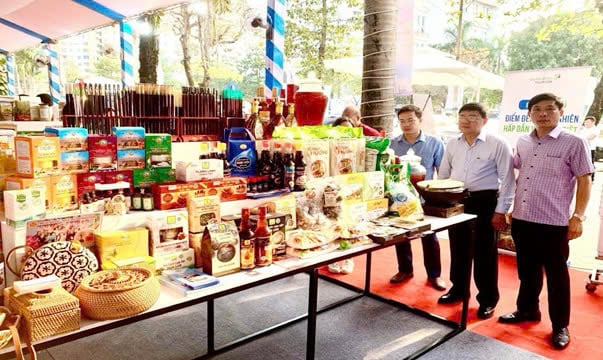 The cooperative's product showroom in the countryside of Quang Thuy. Photo: T.P. The cooperative's product showroom in the countryside of Quang Thuy. Photo: T.P.