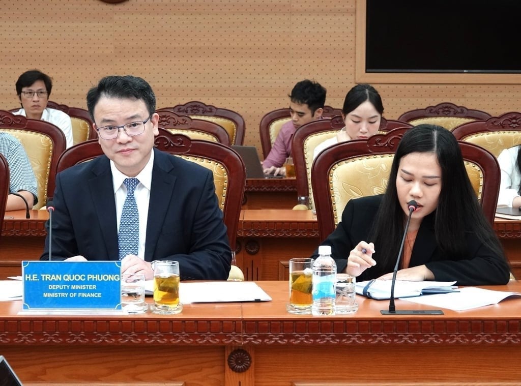 Deputy Minister of Finance Tran Quoc Phuong speaks at the working session with Saudi Arabia's Ministry of Investment on September 4. Photo: MOF.