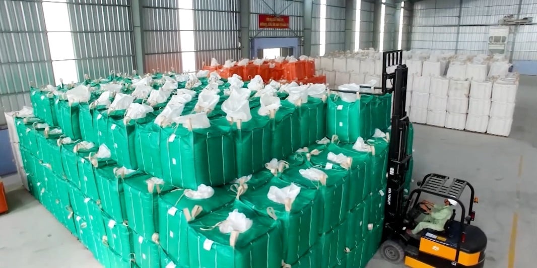 Once a nation struggling to meet domestic demand, Vietnam has grown into one of the world's leading rice exporters. Photo: VAN. Once a nation struggling to meet domestic demand, Vietnam has grown into one of the world's leading rice exporters. Photo: VAN.