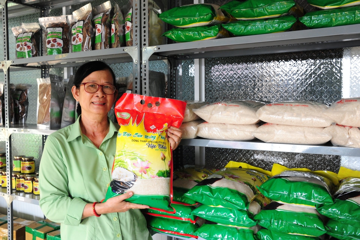 Dong Thap's specialty rice products are packaged and branded for the market. Photo: Le Hoang Vu. Dong Thap's specialty rice products are packaged and branded for the market. Photo: Le Hoang Vu.