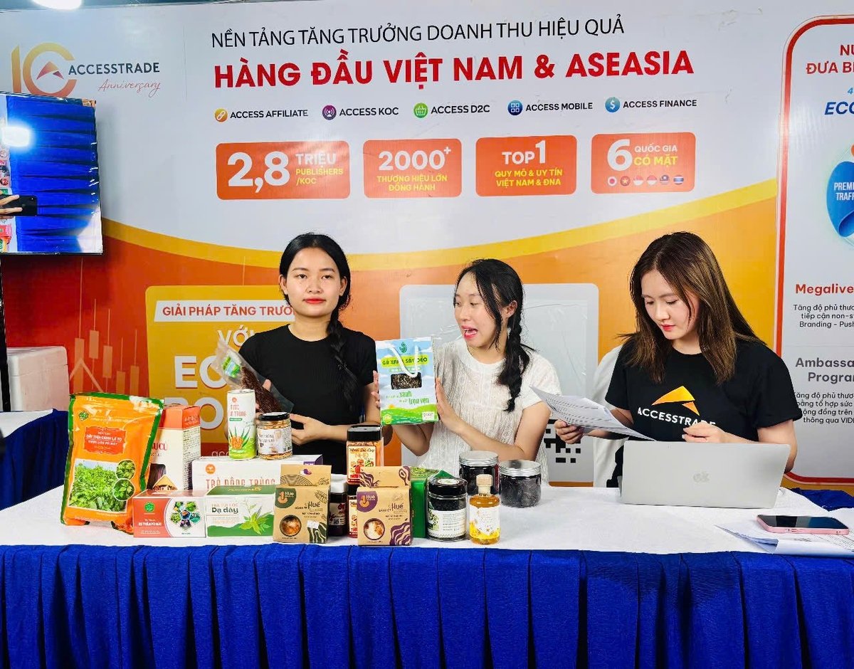 Da Nang is prioritizing support for businesses to engage in multi-channel and cross-border e-commerce.