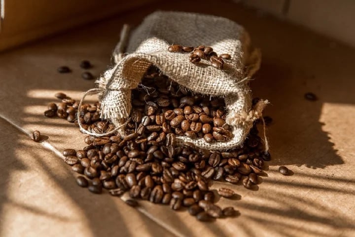 Coffee prices on April 17, 2026: Continue to rise sharply.