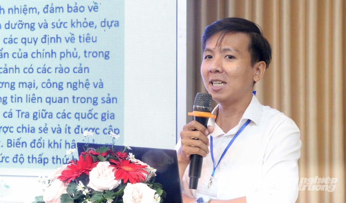 Master Vo Van Oc, Climate Change Institute, An Giang University – Vietnam National University Ho Chi Minh City, speaks at the workshop. Photo: Le Hoang Vu.