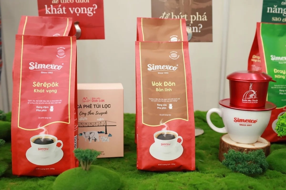 More than just an agricultural product, coffee has become an integral part of life and culture in Buon Ma Thuot. Photo: Tran Tho.