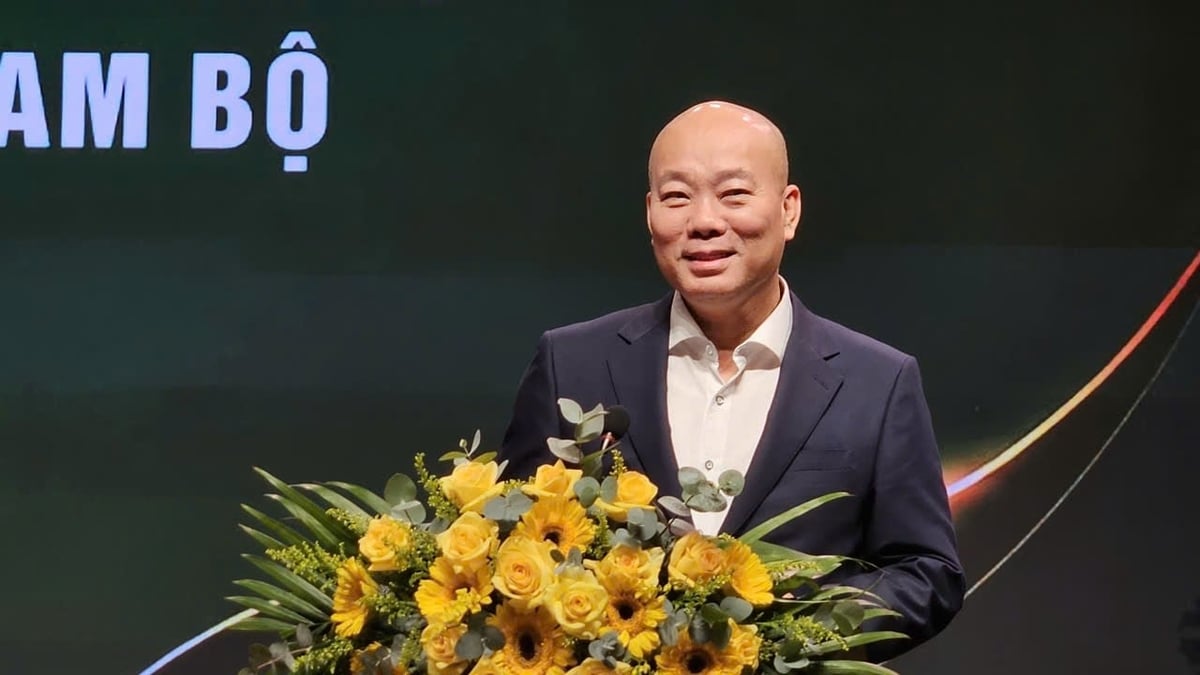 Mr. Vu Ba Phu, Director General of the Trade Promotion Agency under the Ministry of Industry and Trade, speaks about opportunities for businesses to expand their markets in the context of deeper economic integration. Photo: Van Vu.