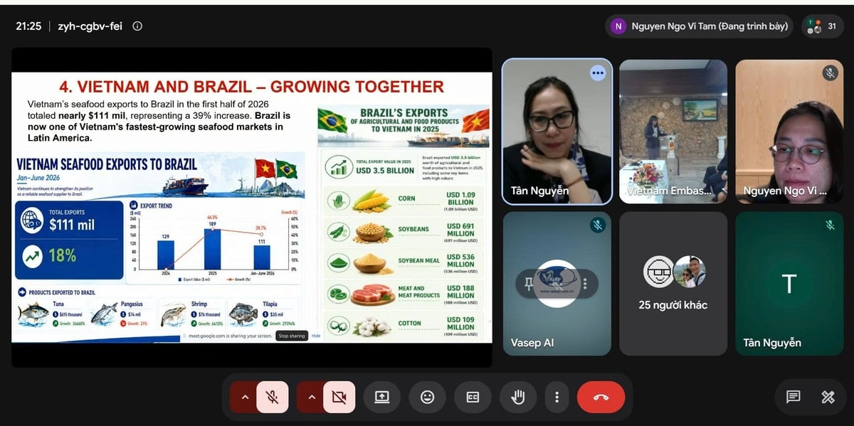 Ms. To Thi Tuong Lan, Deputy Secretary General of VASEP, presents an overview of Vietnam’s seafood production, processing, and export capacity. Photo: VASEP.